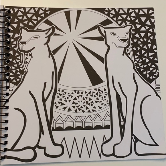 Wynwood Walls Miami Coloring book - Picture 8 of 9